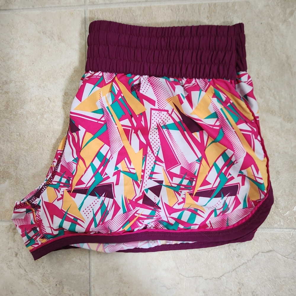 Under Armour Heatgear 3in Running Short - Size Medium - Picture 3 of 11